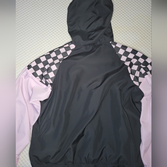 Forever 21 1/4 zip windbreaker jacket - Picture 3 of 3